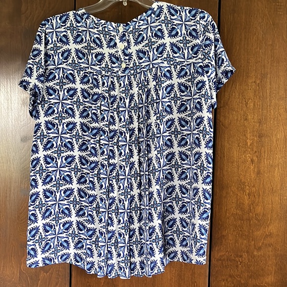 ~flash sale~ Loft Top - Picture 5 of 5